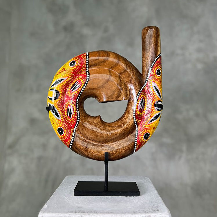Rode LIDAH® Spiral Didgeridoo Studio-afbeelding met standaard